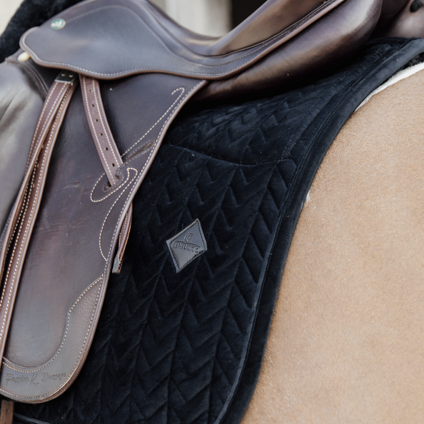 Skin-Friendly Velvet Saddle Pad - Kentucky