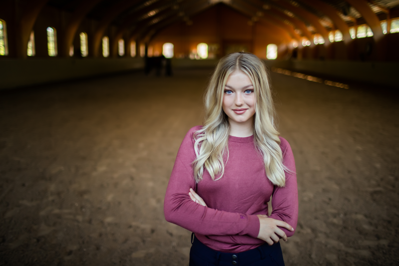 Pull col rond Knitted Timeless Rose - Equestrian Stockholm