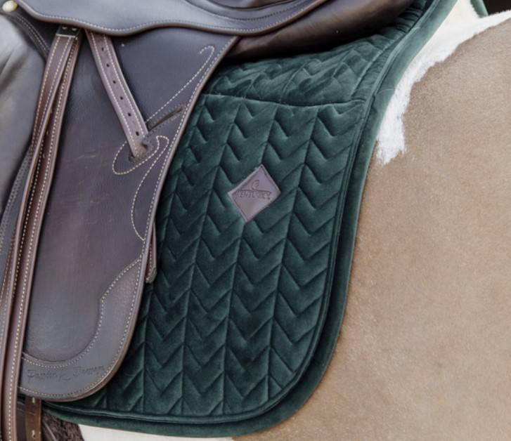 Skin-Friendly Velvet Saddle Pad - Kentucky