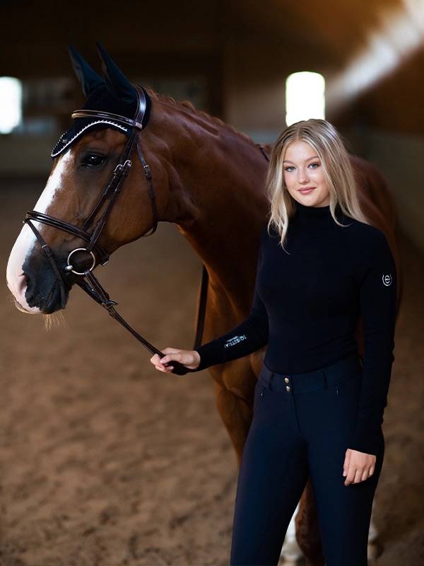 Midnight Blue turtleneck sweater - Equestrian Stockholm