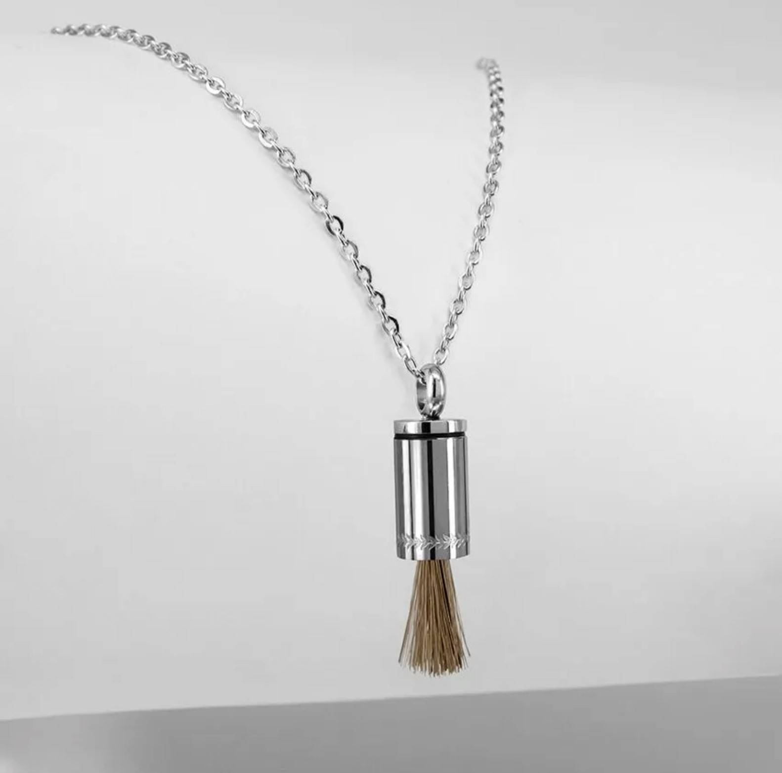The Tail® XL leaf pattern pendant - Ponytail & Co