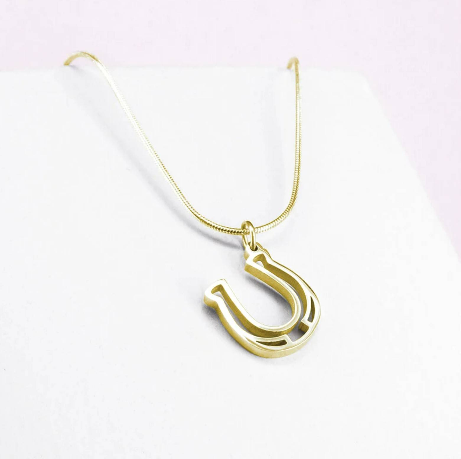 Horseshoe pendant - Ponytail & Co