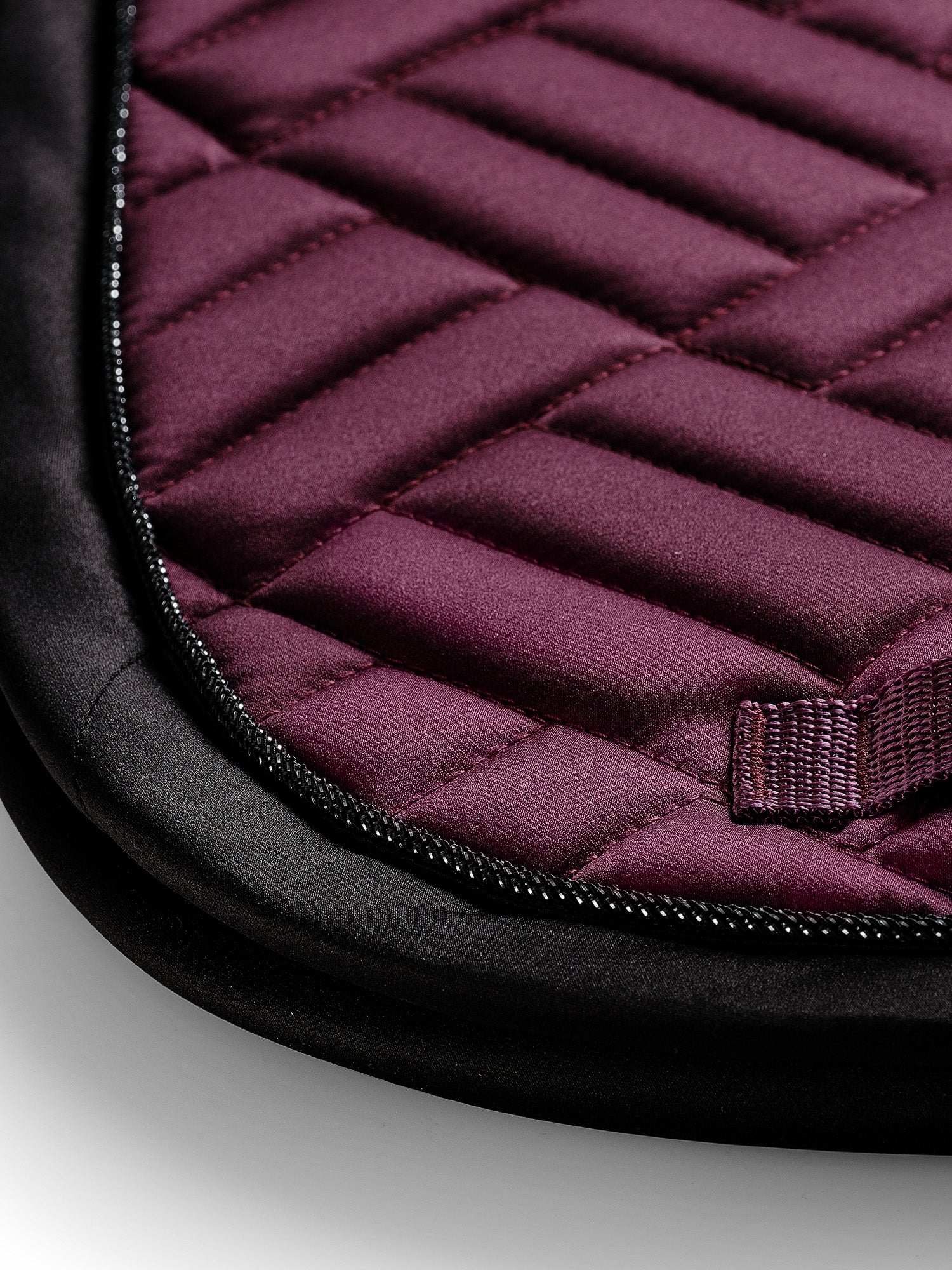 Tapis de selle Modern Purple Night MIXTE - Equestrian Stockholm