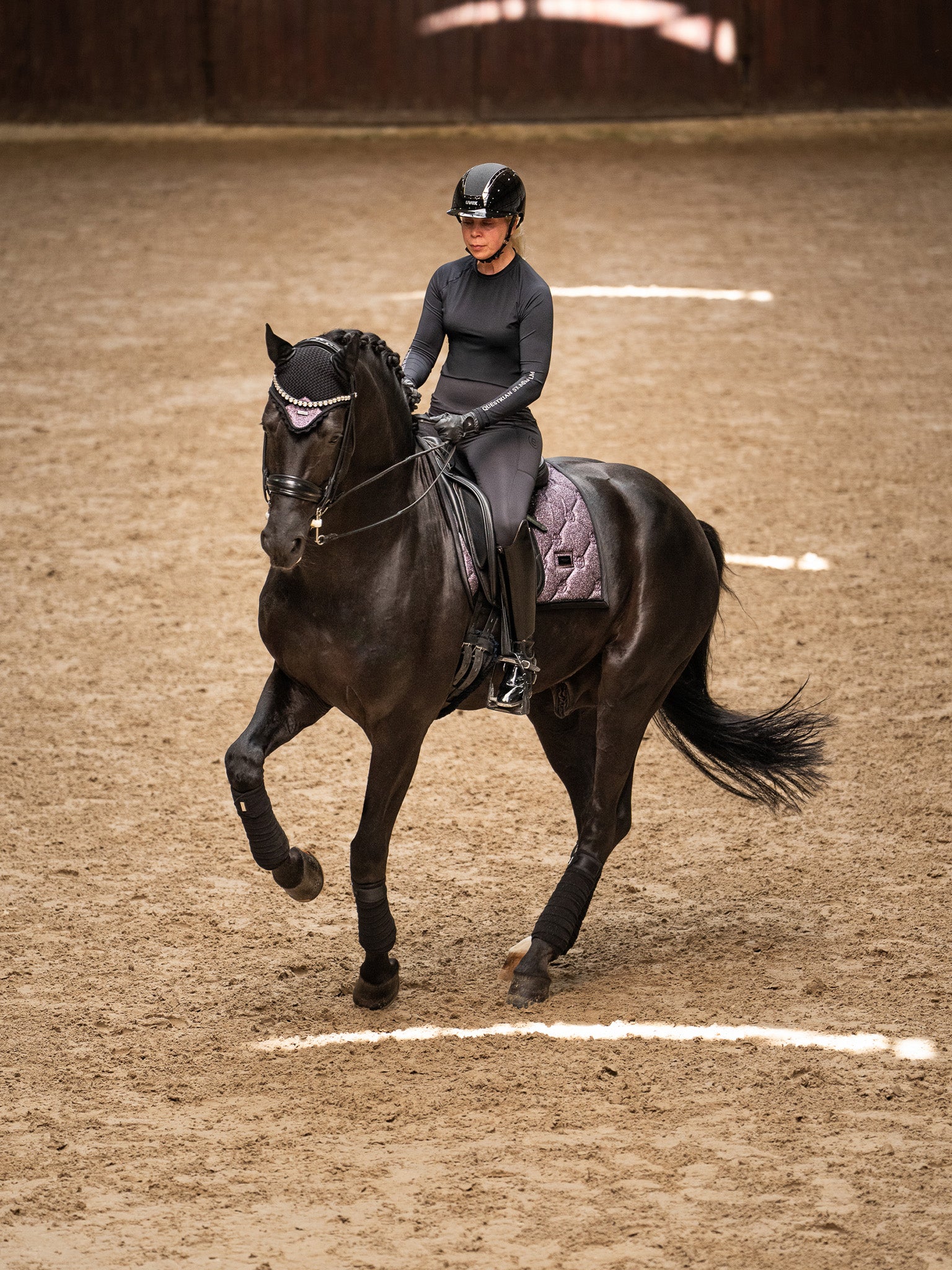 Tapis de selle Purple Glimmer DRESSAGE - Equestrian Stockholm