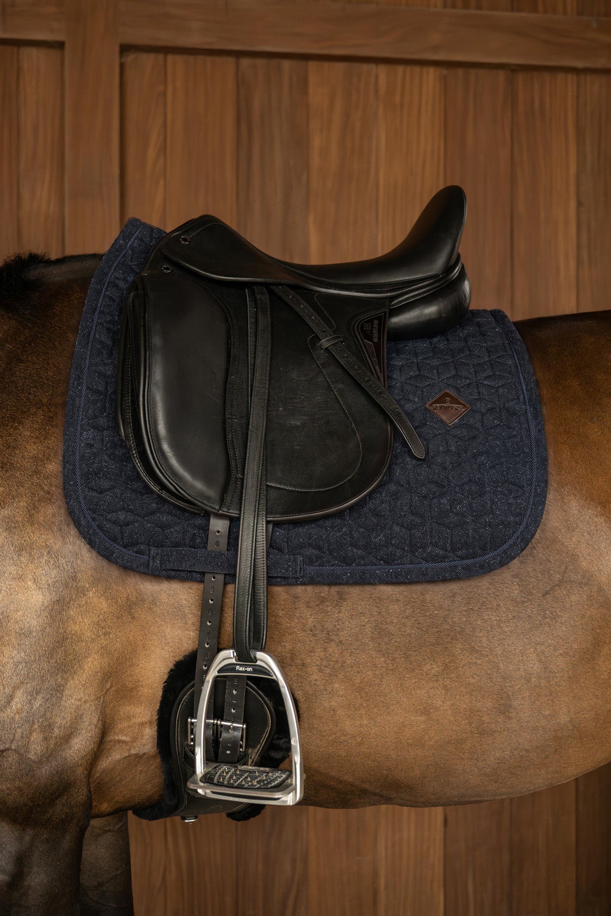 Tapis de selle Sparkling Bleu nuit DRESSAGE - Kentucky