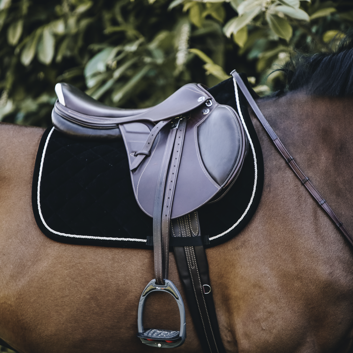 Tapis de selle Corduroy DRESSAGE- Kentucky