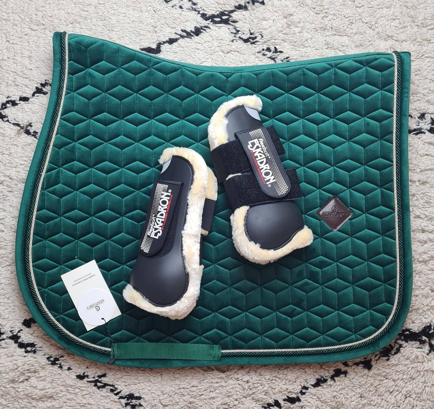 Tapis MIXTE Basic Velvet et guêtres Eskadron - Vert Sapin