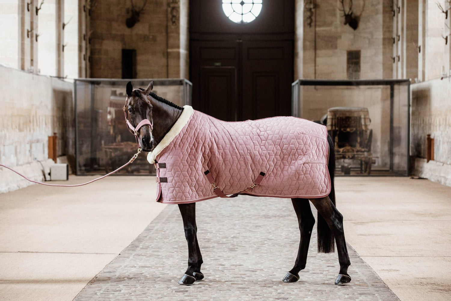 Couverture de présentation Velvet 160g Kentucky - Vieux Rose