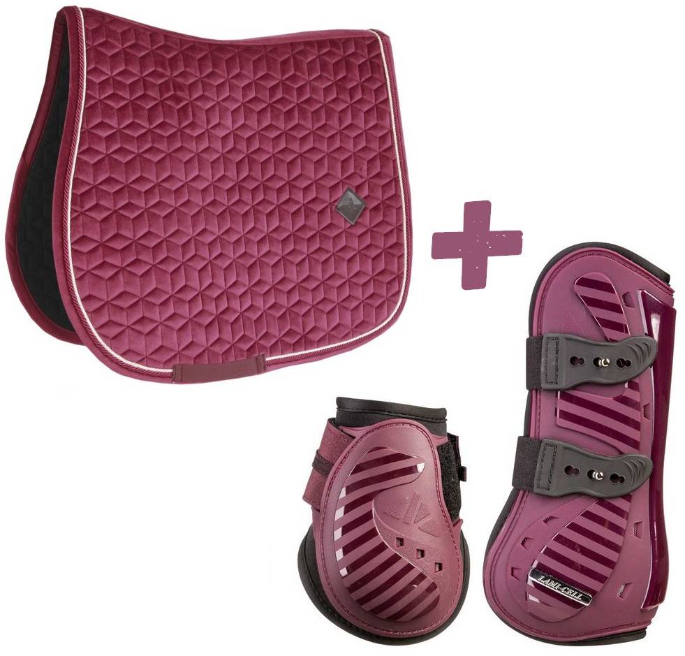 Ensemble tapis velvet fuchsia Kentucky et guêtres Aurora Lami-cell