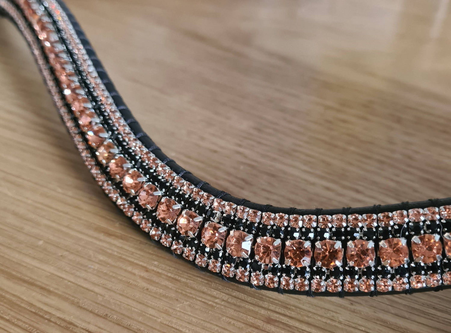 Frontal à strass noir et rosegold