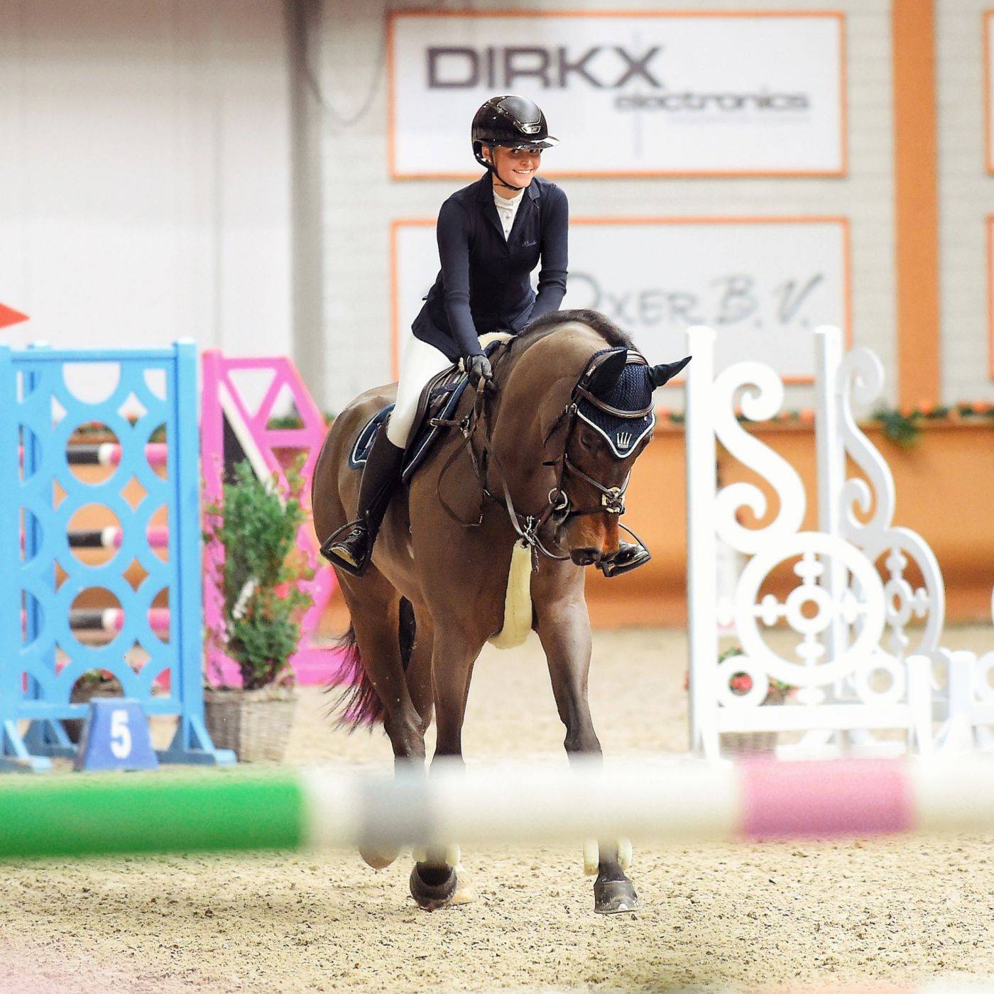 Sophia Classic Showjacket - Spooks