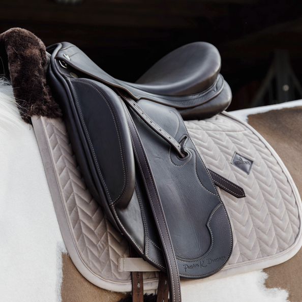Skin-Friendly Velvet Saddle Pad - Kentucky