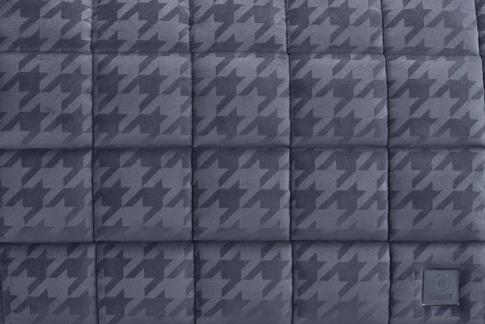 Tapis Velvet Stamp Essence 2022 DRESSAGE - Eskadron