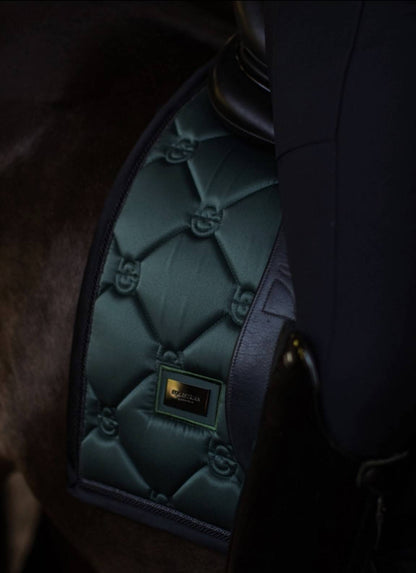 Tapis de selle Sycamore Green DRESSAGE - Equestrian Stockholm