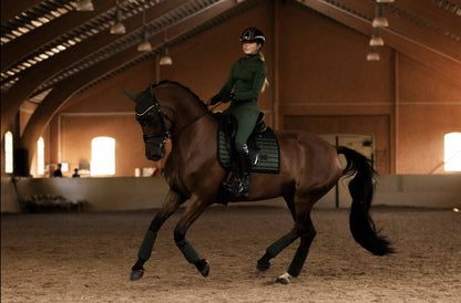 Tapis de selle Sportive Sycamore Green DRESSAGE - Equestrian Stockholm