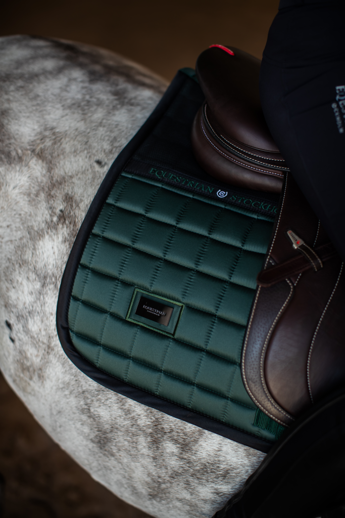 Tapis de selle Sportive Sycamore Green MIXTE - Equestrian Stockholm