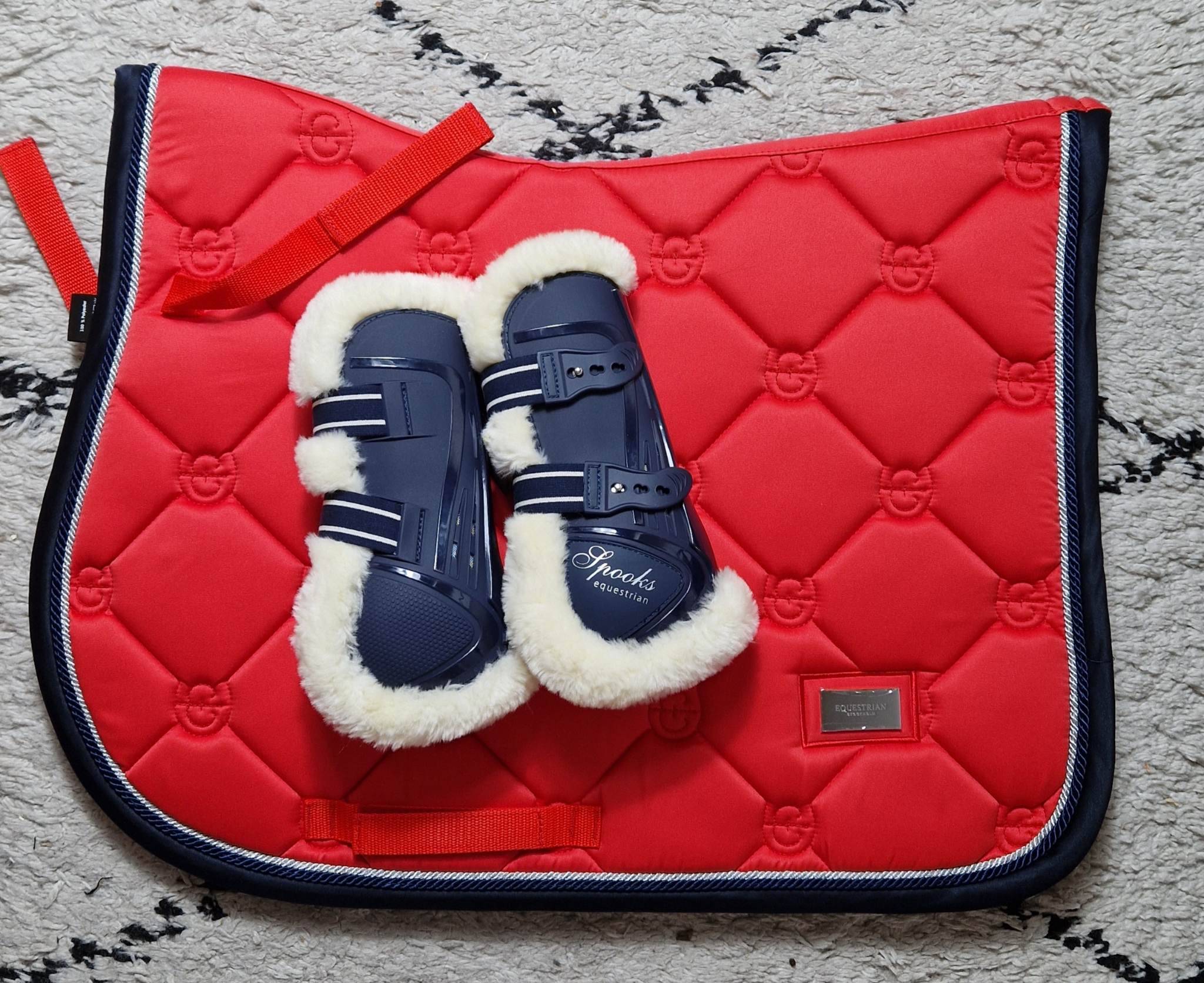 Mixed rugs and gaiters Red and Navy - Equestrian Stockholm &amp;amp; Spooks