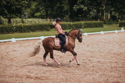 Tapis de selle PINK PEARL DRESSAGE - Equestrian Stockholm