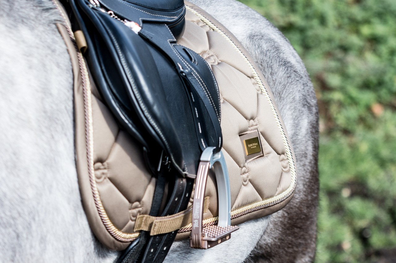 CHAMPAGNE saddle pad - Equestrian Stockholm 