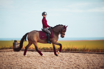 Tapis de selle Bordeaux - Equestrian Stockholm