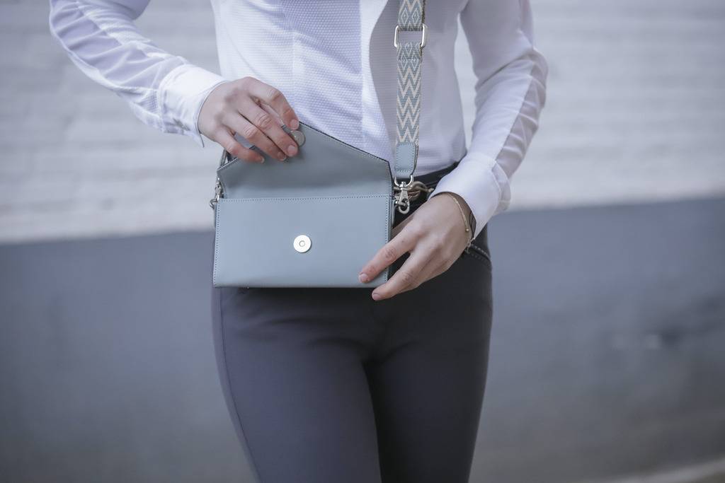 Pochette téléphone New Phone Pocket - PENELOPE