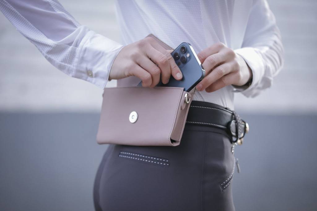 Pochette téléphone New Phone Pocket - PENELOPE