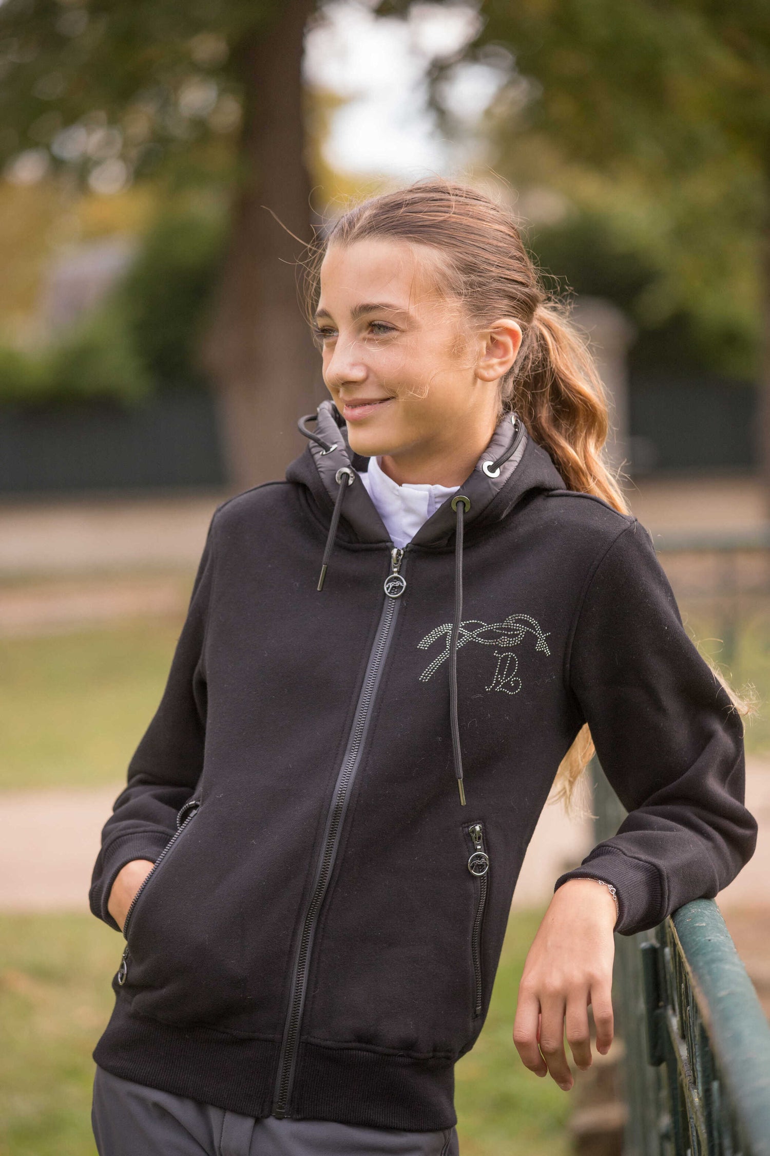 Fluore black zipped hooded sweatshirt - PENELOPE COLLECTION