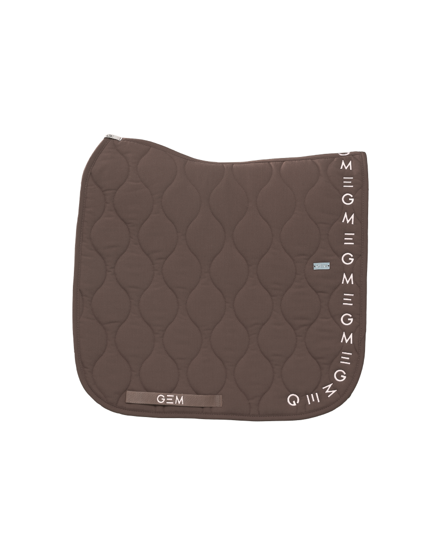 Tapis de selle Essentiel Tiramisu Dressage – GEM