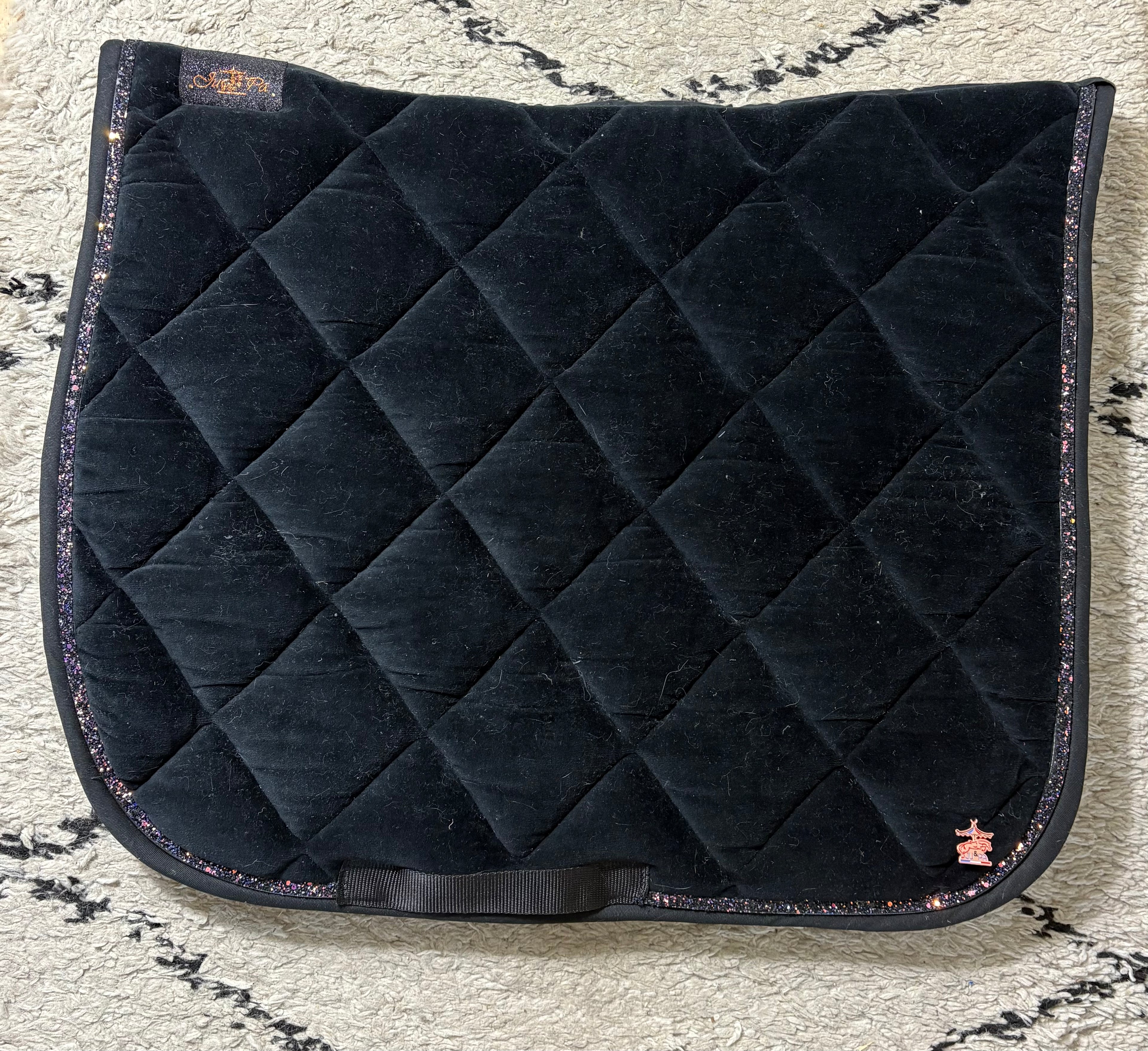 Tapis de selle velours DRESSAGE - Ju &amp; Pa