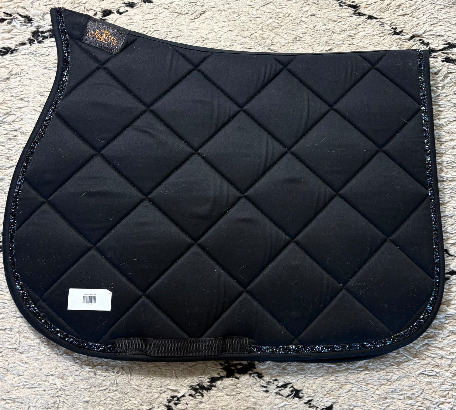 Tapis de selle Noir avec galon noir bleu - JU&amp;PA