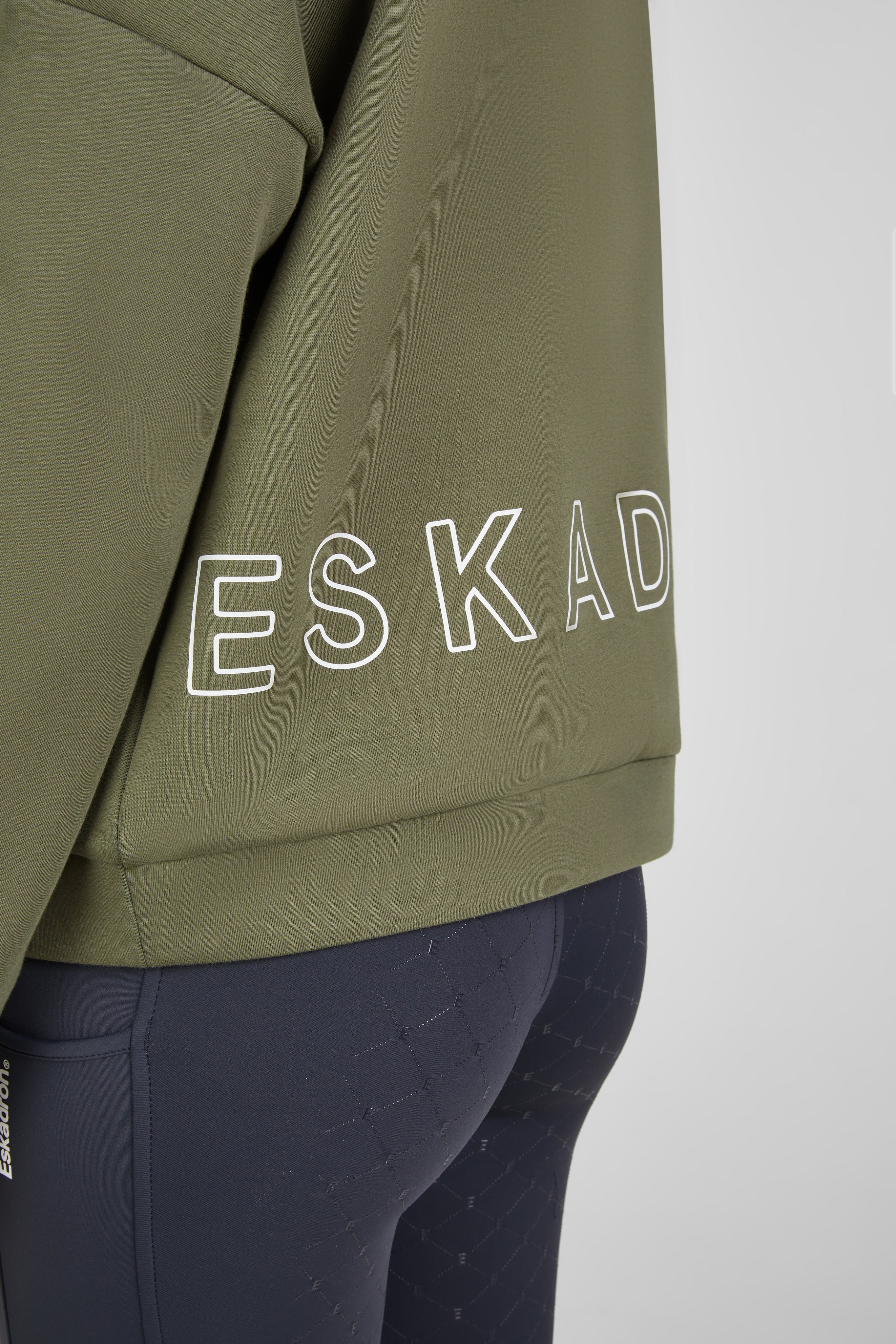 Sweat shirt Hood Classic Sports 2025 - Eskadron