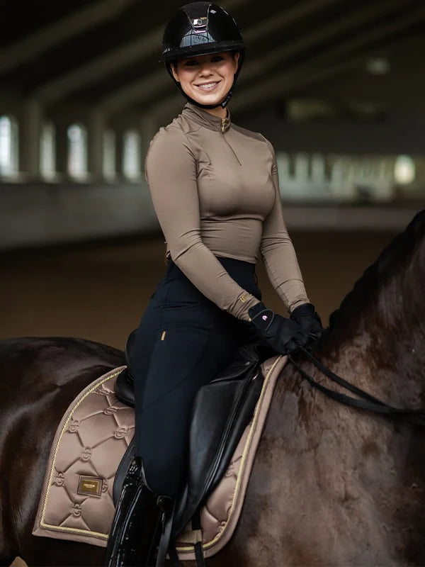Tapis de selle Champagne DRESSAGE - Equestrian Stockholm