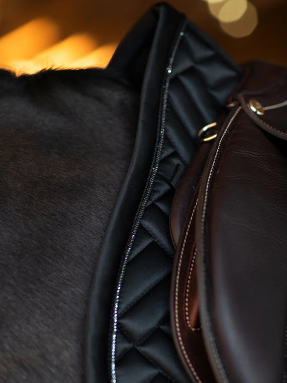 Tapis de selle Modern Black MIXTE - Equestrian Stockholm